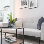 Havn - Studio Apartment In Jlt, With Lake Views